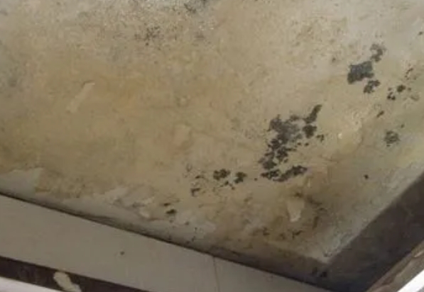 花都阳台漏水维修公司分享下花都卫生间渗水维修需要注意哪些问题。